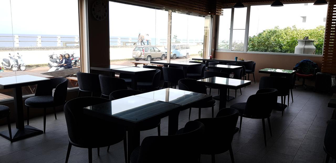 綠島 綠堤濱海旅店 Bed & Breakfast Ludao Eksteriør bilde
